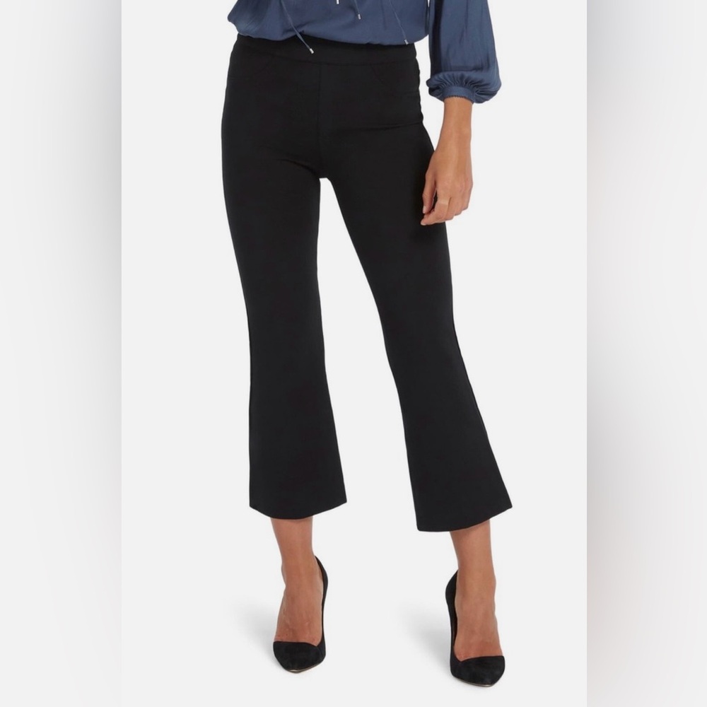 SPANX The Perfect Black Pant Crop Flare Pant -Size M